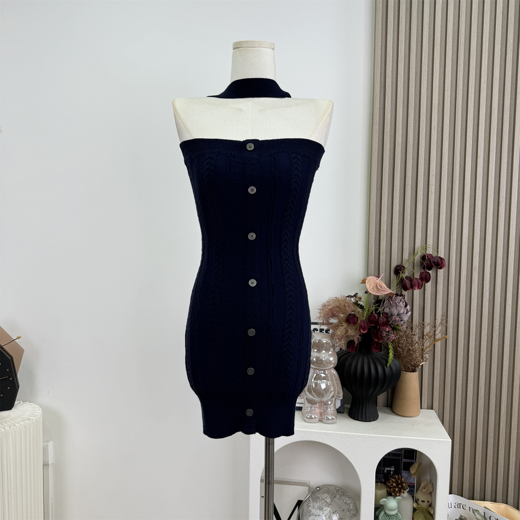 Cher Black Swan Halter Strapless Slim Knit Dress - Image 4