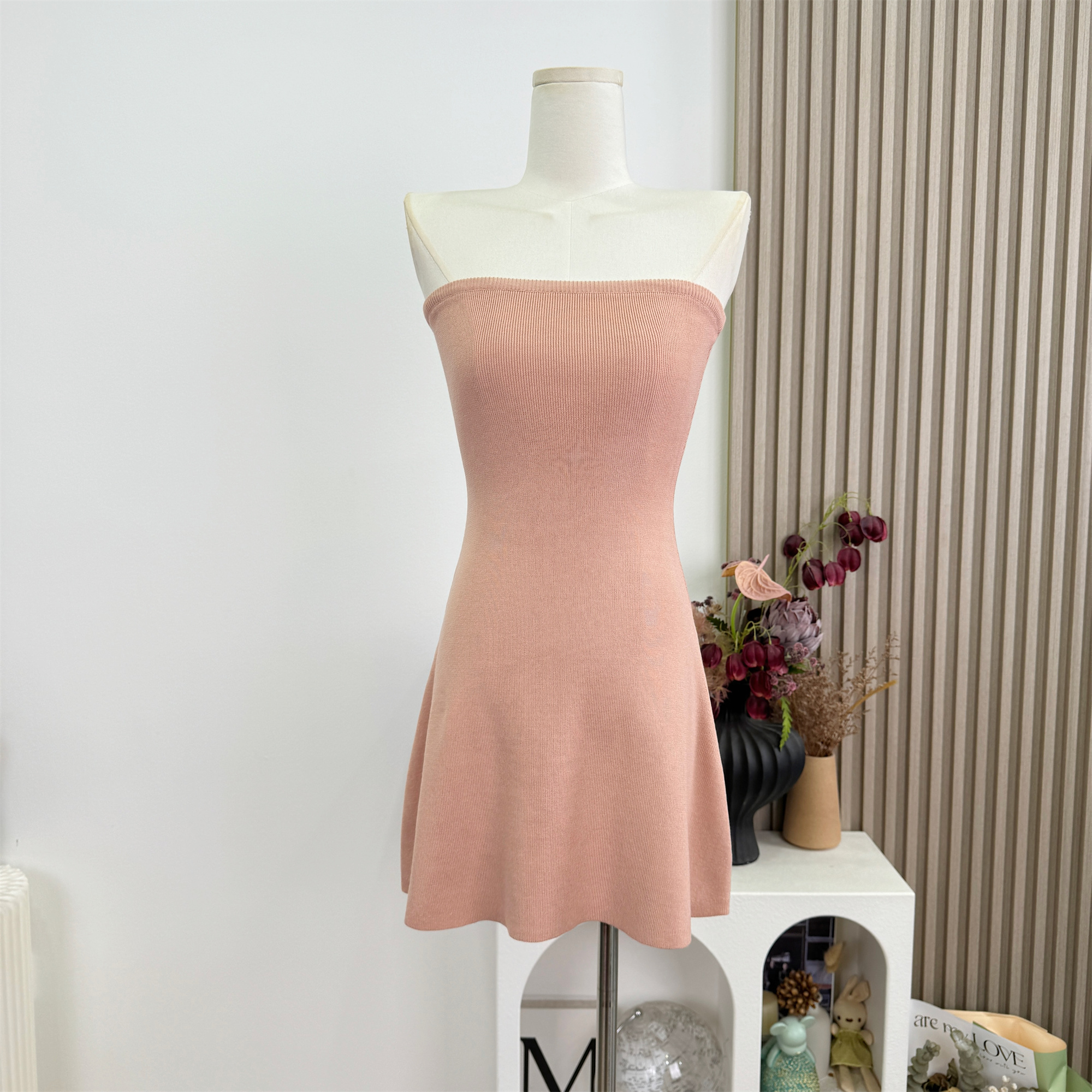 Summer Dopamine Multicolor Sleeveless Slimming Tube Top for Women - Image 3